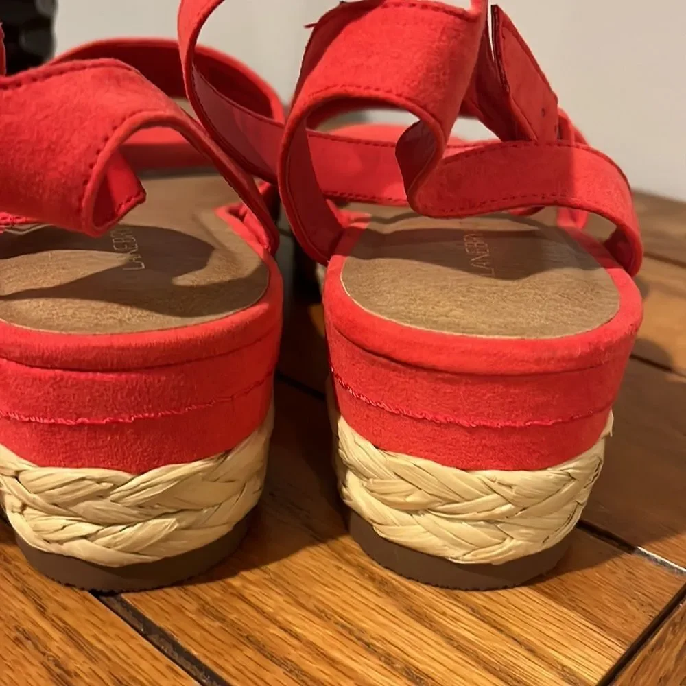Lane Bryant Coral Women’s Espadrille Sandals size 9 W.